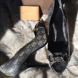 Gucci Infr Tess Gomma Peep Toe Heels